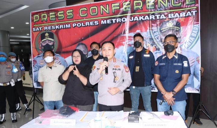 Polisi Ungkap Motif Penusukan Warga Negara Asing China