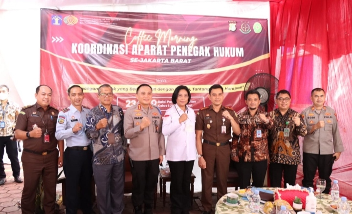 Kapolres Metro Jakarta Barat Kombes Pol Pasma Royce Hadiri Kegiatan “Coffe Morning “